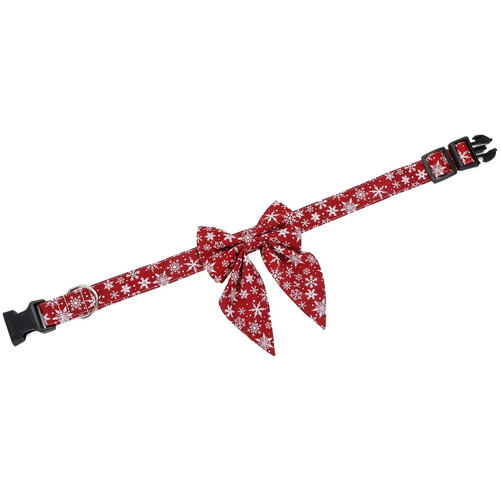 Christmas Dog Collar with Festive Bow – Adjustable & Safe