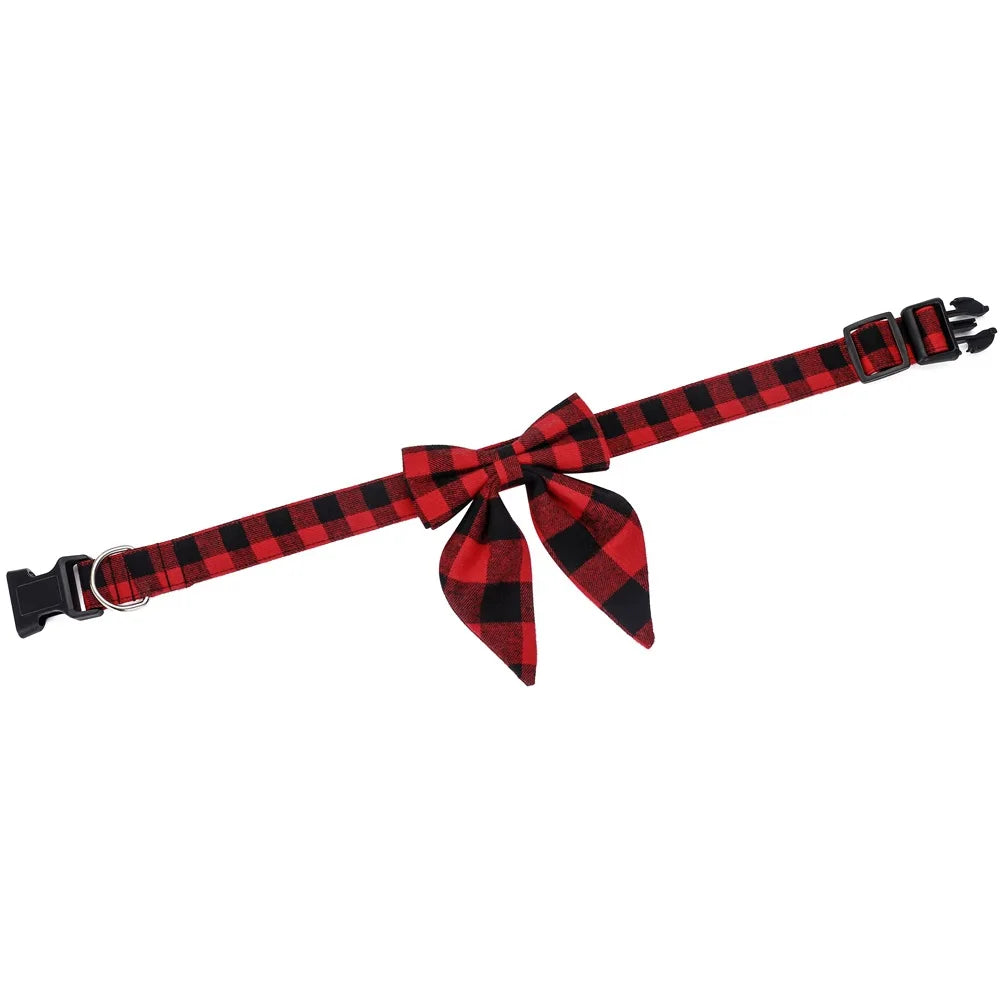 Christmas Dog Collar with Festive Bow – Adjustable & Safe