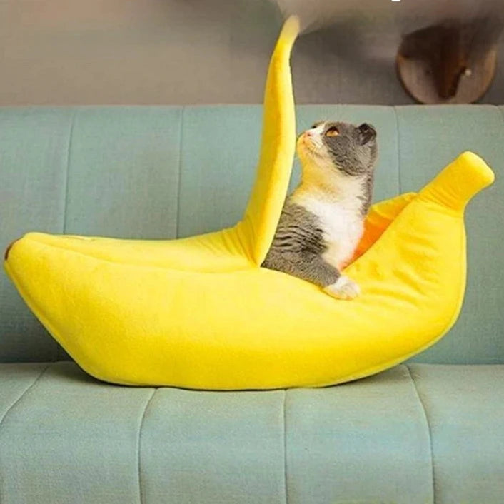 Cozy Banana Nest for Cats and Small Dogs