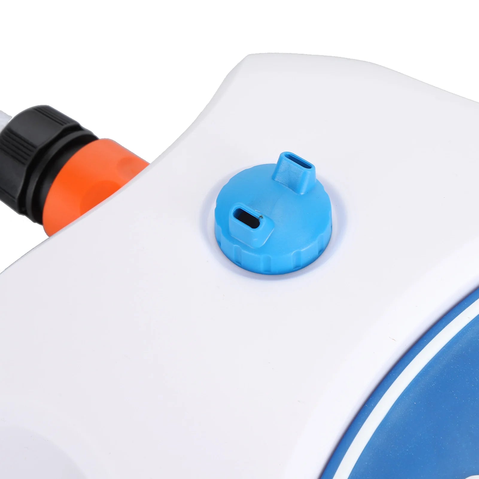 Paw-Activated Outdoor Dog Water Fountain – Step-On Dispenser with Hose